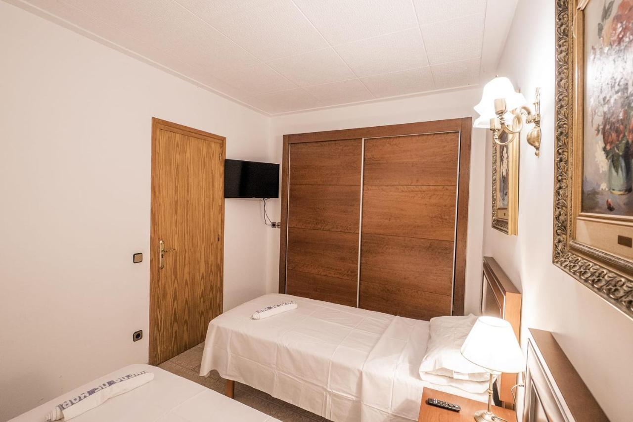 L'Hostalet Guesthouse Pineda de Mar Buitenkant foto